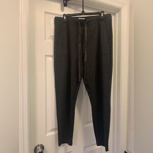 Lou & Grey pocketed soft lounge pants